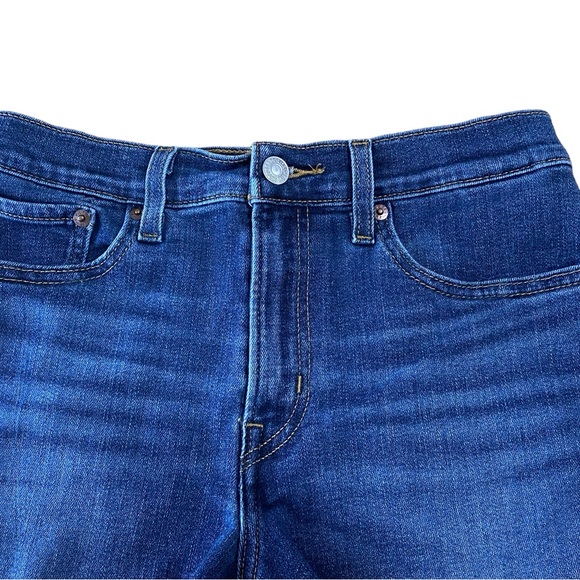 Levi’s Hi Rise Shorts - Picture 4 of 6